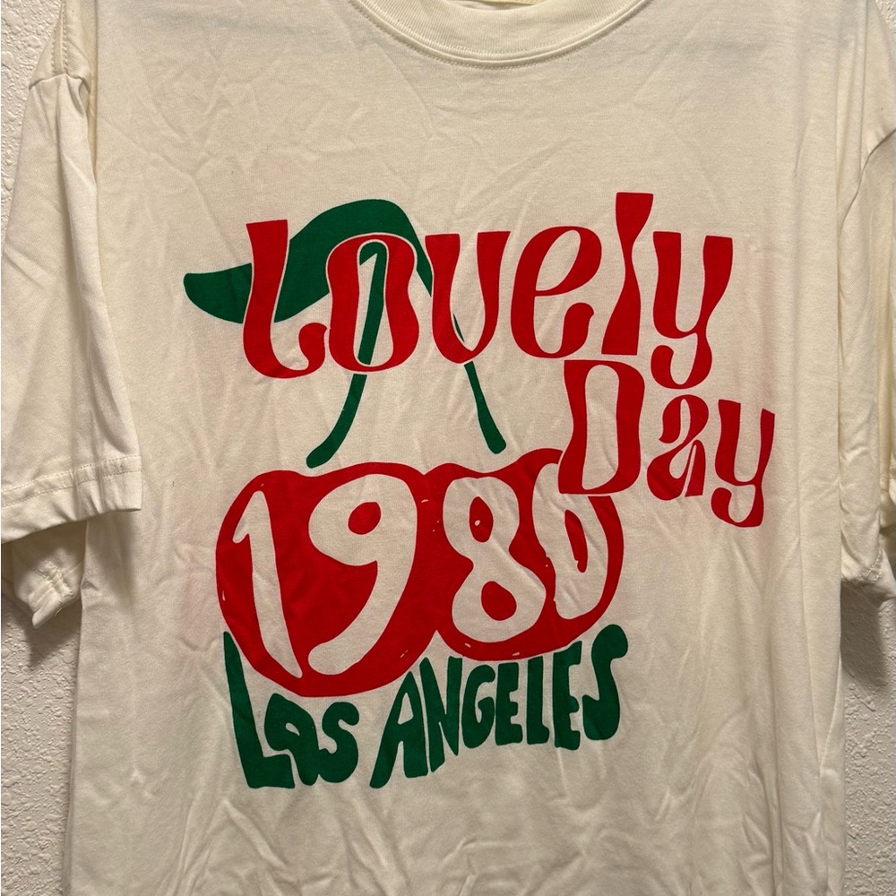 Lovely Day Graphic T-Shirt